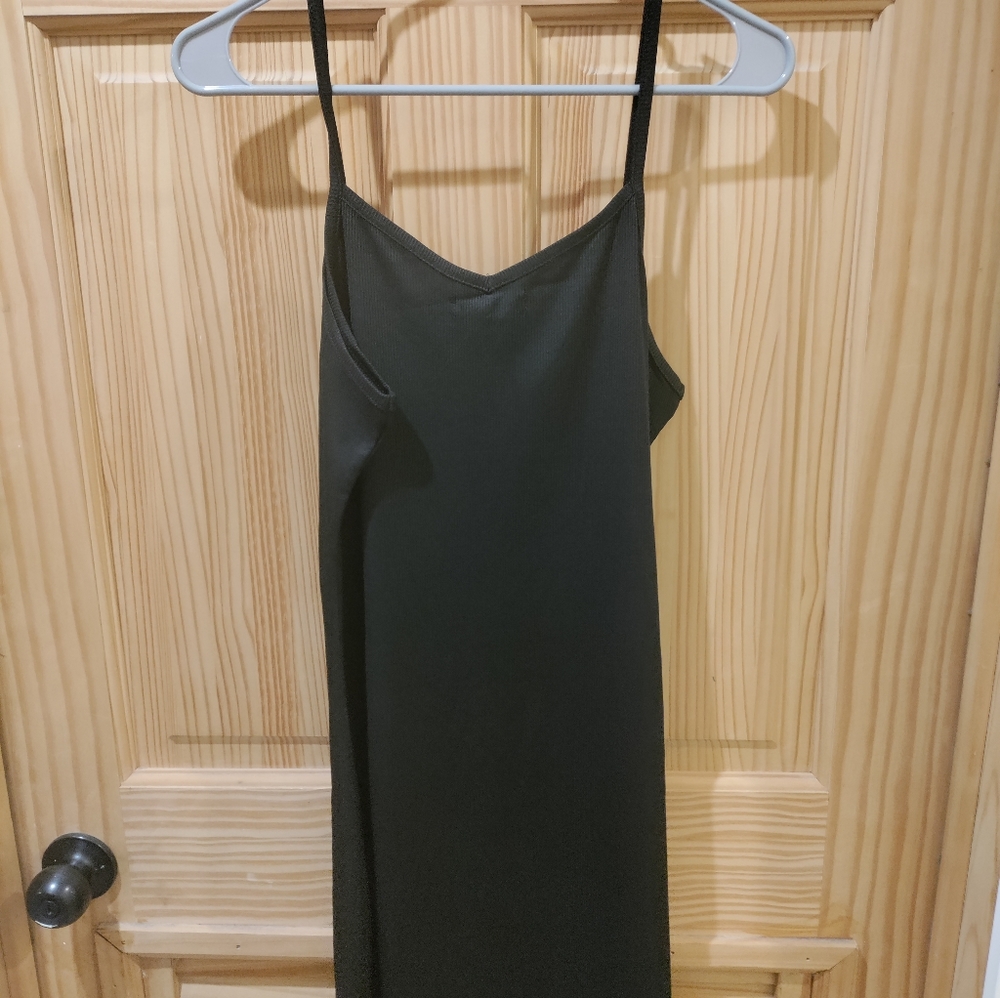 Skeleton hand dress